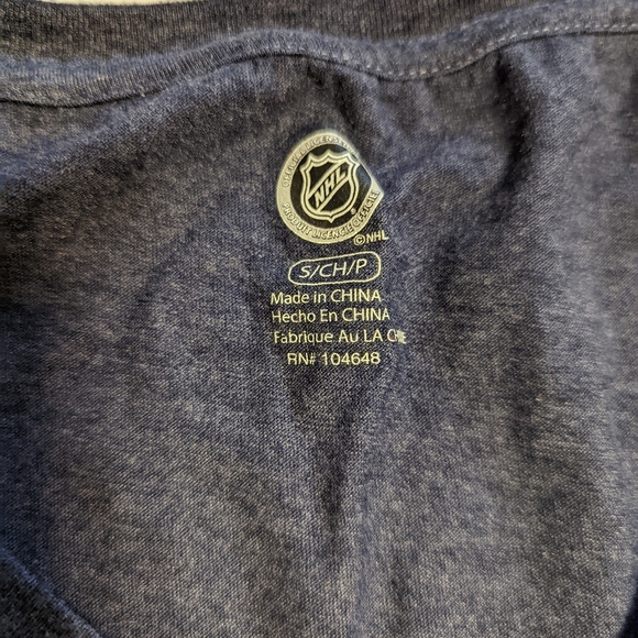 Women's S Buffalo Sabres shirt - Picture 2 of 4